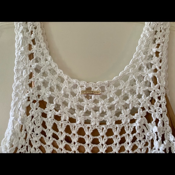 Michael Kors open crochet midi dress. Size small. Tan under-slip included - Picture 4 of 5